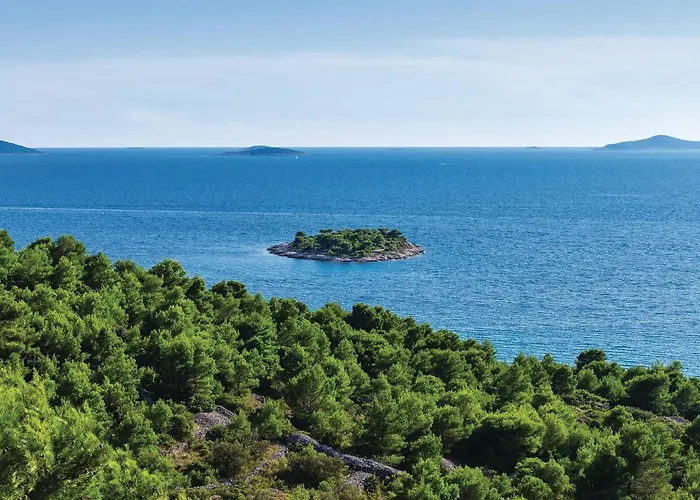 One Bedroom Cozy In Apartman Betina (Sibenik-Knin)